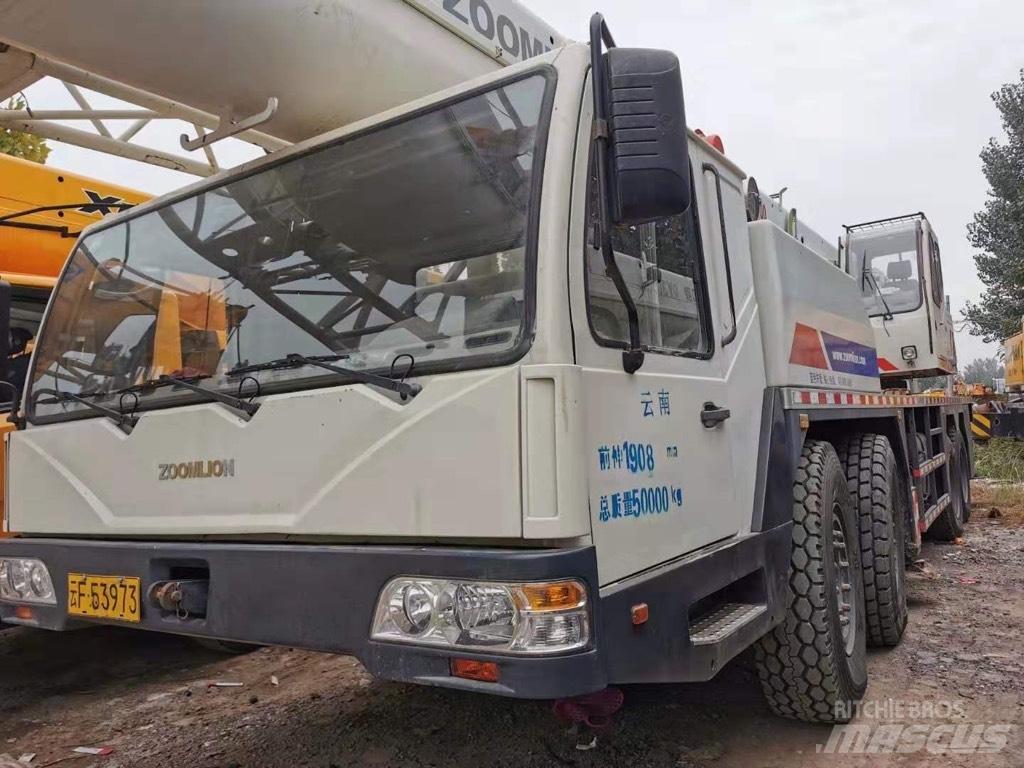 Zoomlion QY80V Visurgājēji celtņi