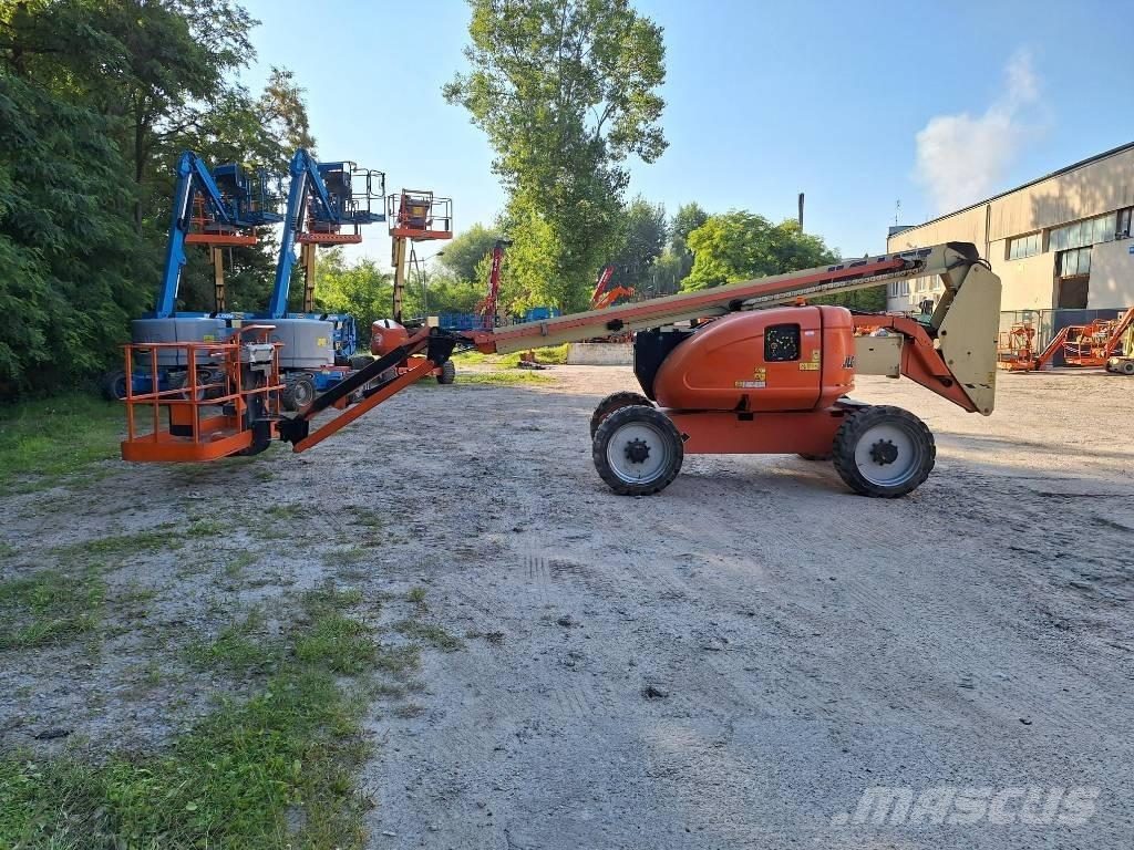 JLG 600AJ Strēles pacēlāji