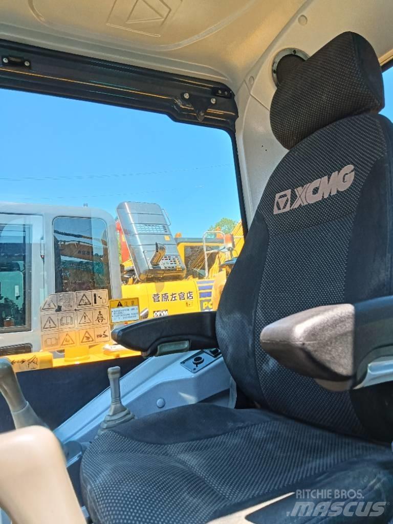 XCMG XE 60 DA Mini ekskavatori < 7 t