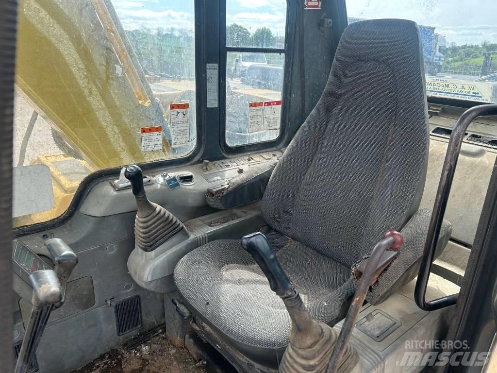 Komatsu PC 130-6K Kāpurķēžu ekskavatori