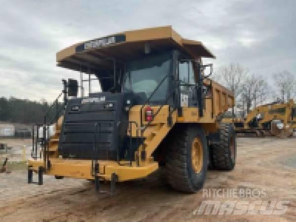 CAT 773 F Artikulētie pašizgāzēji