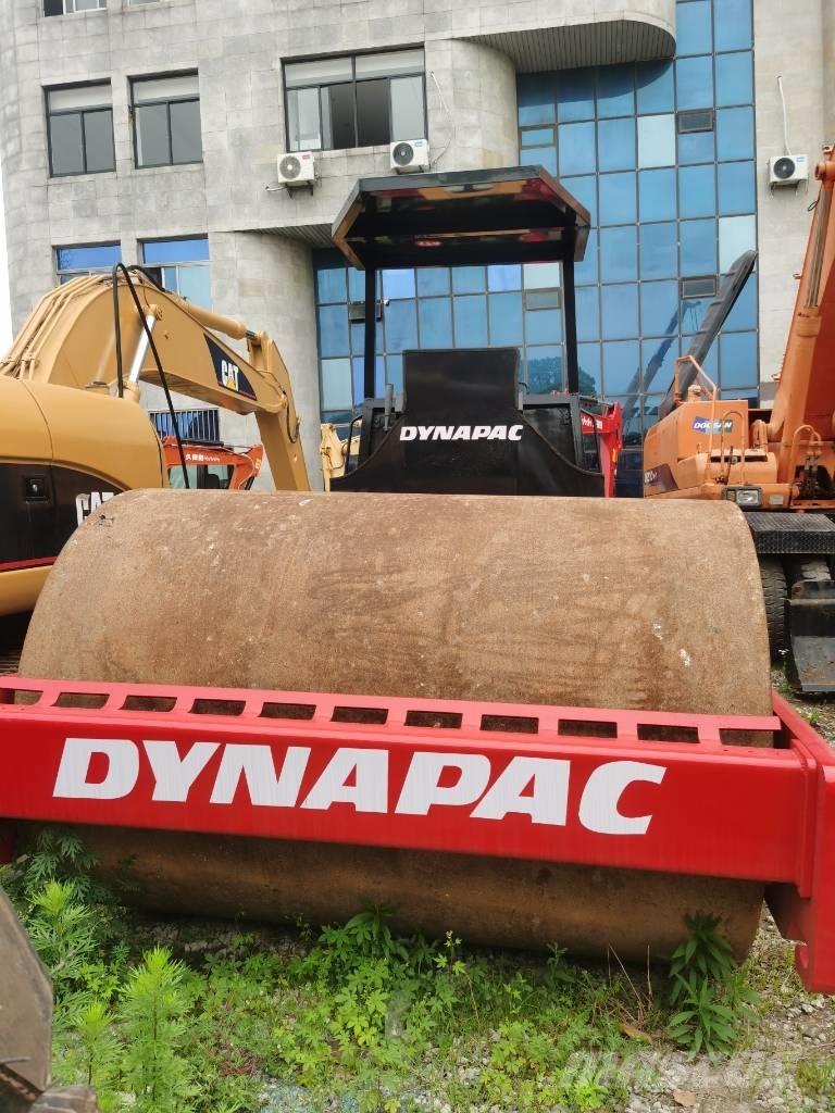 Dynapac CA 251 D Vienvalča grunts veltņi
