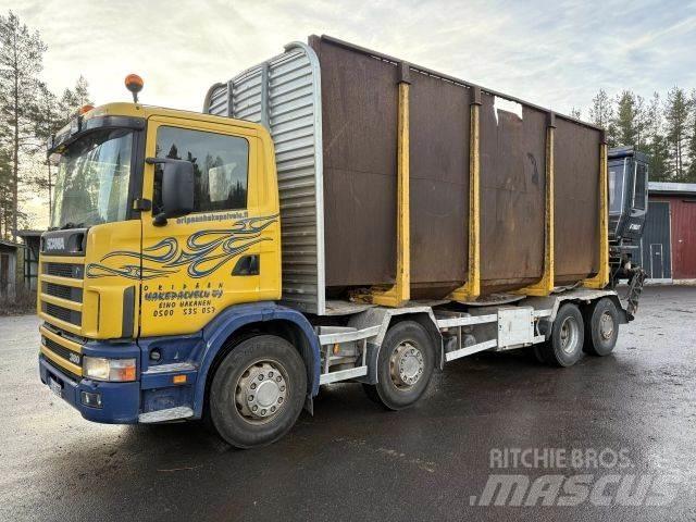 Scania R114 8X2 Kokvedēji