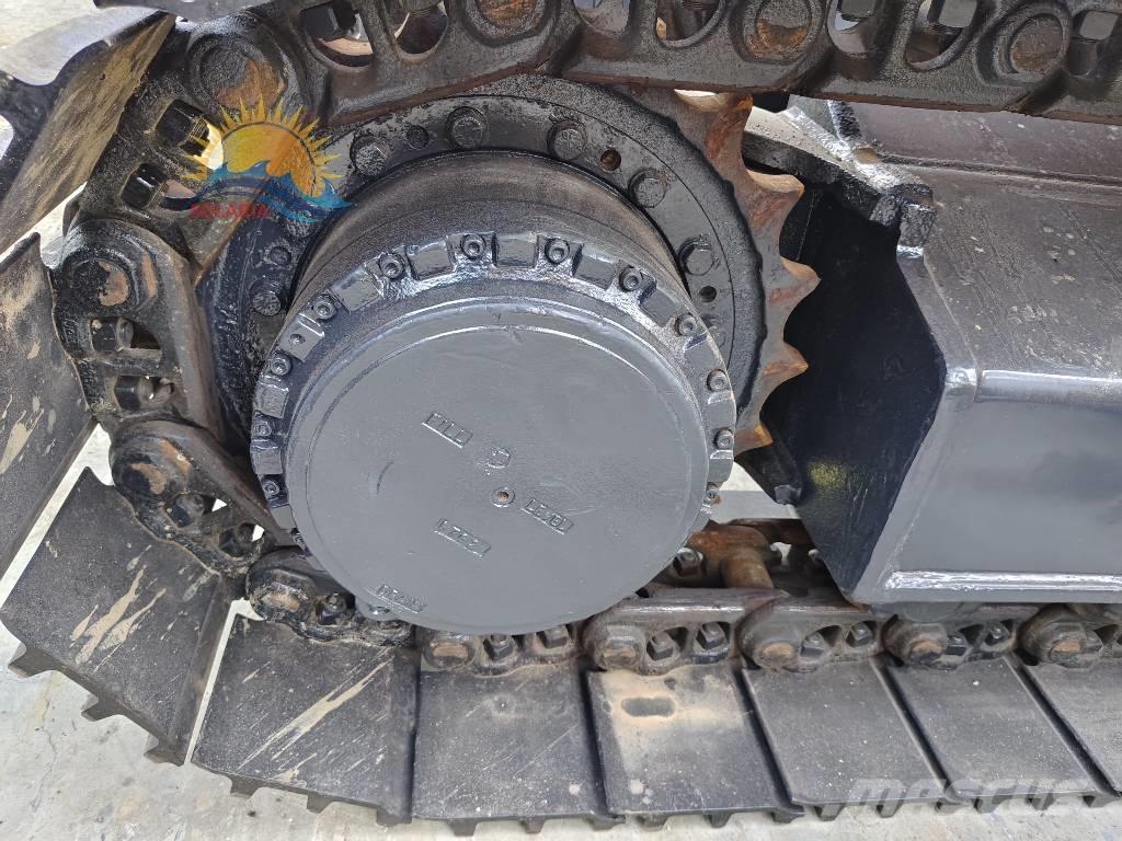 Doosan DX 300 LC Kāpurķēžu ekskavatori