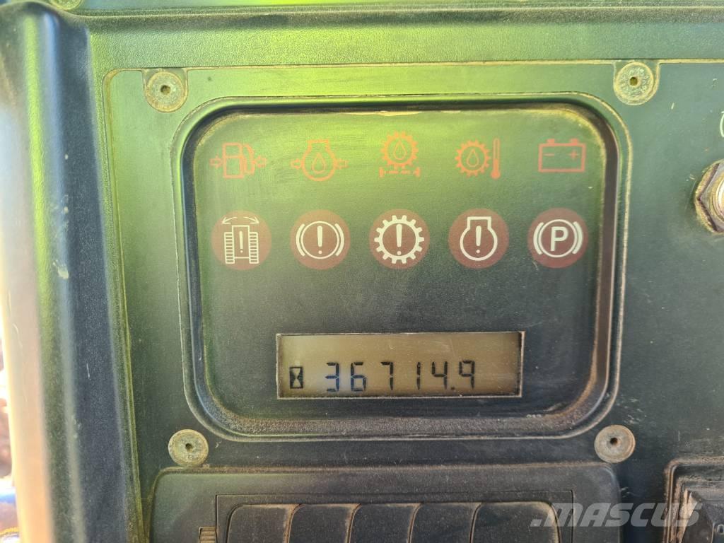 CAT D 6 N XL Kāpurķēžu buldozeri