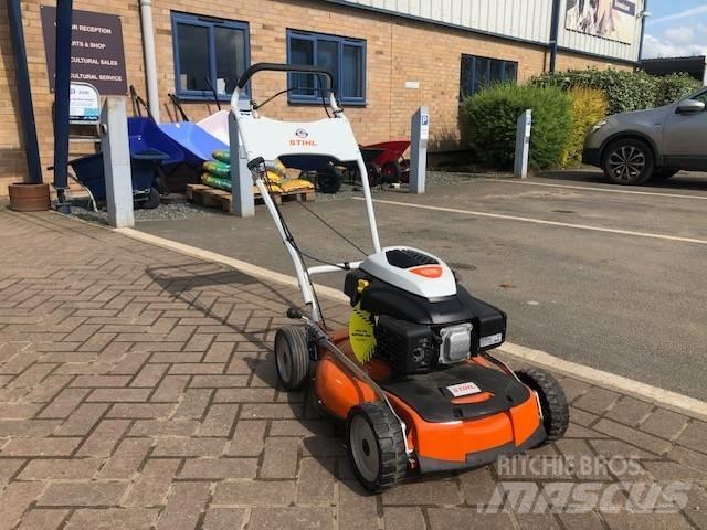 Stihl RM 4 RTP Stumjamās pļaujmašīnas