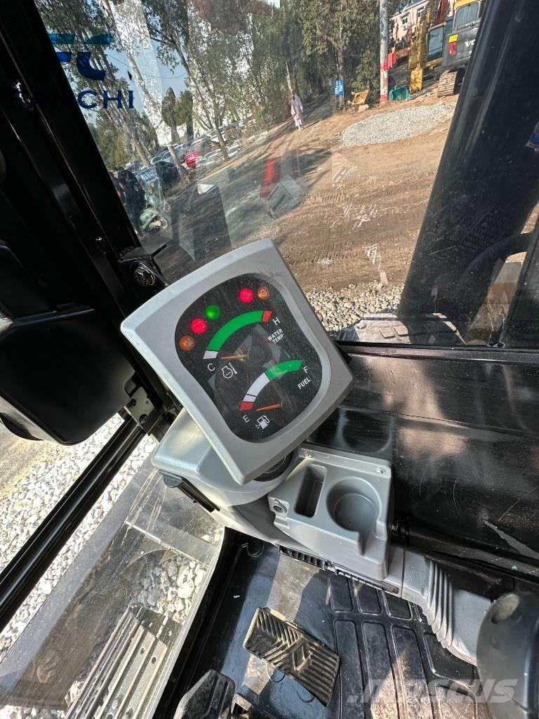 CAT 308 E 2 Kāpurķēžu ekskavatori