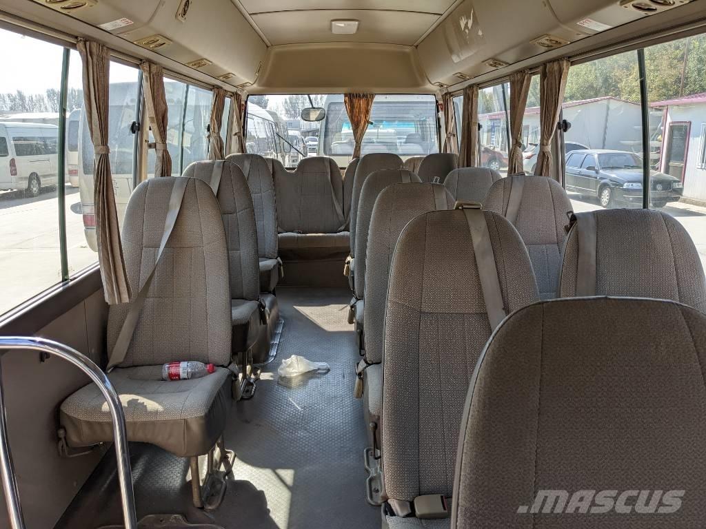 Toyota Coaster Bus Mikroautobusi