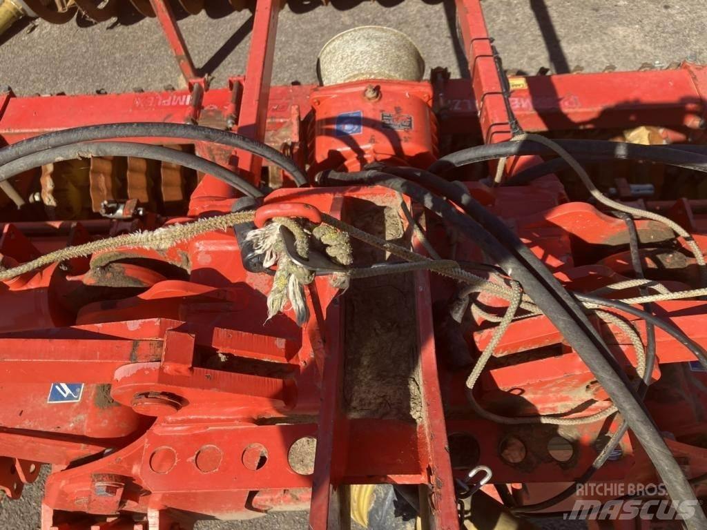 Kuhn HR 4003 DR Augsnes frēzes