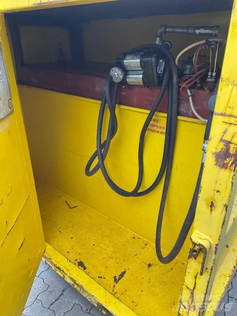  Roug 1500 L Tank Būvniecība- Citi