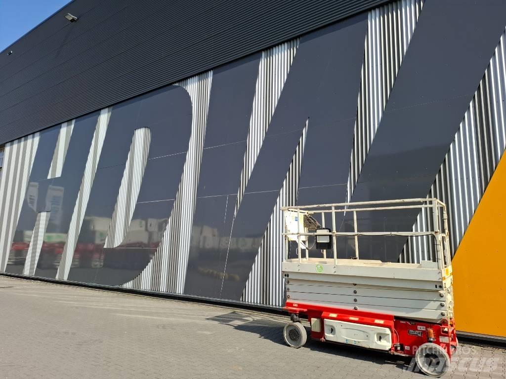 JLG 2646 ES Šķerveida pacēlāji