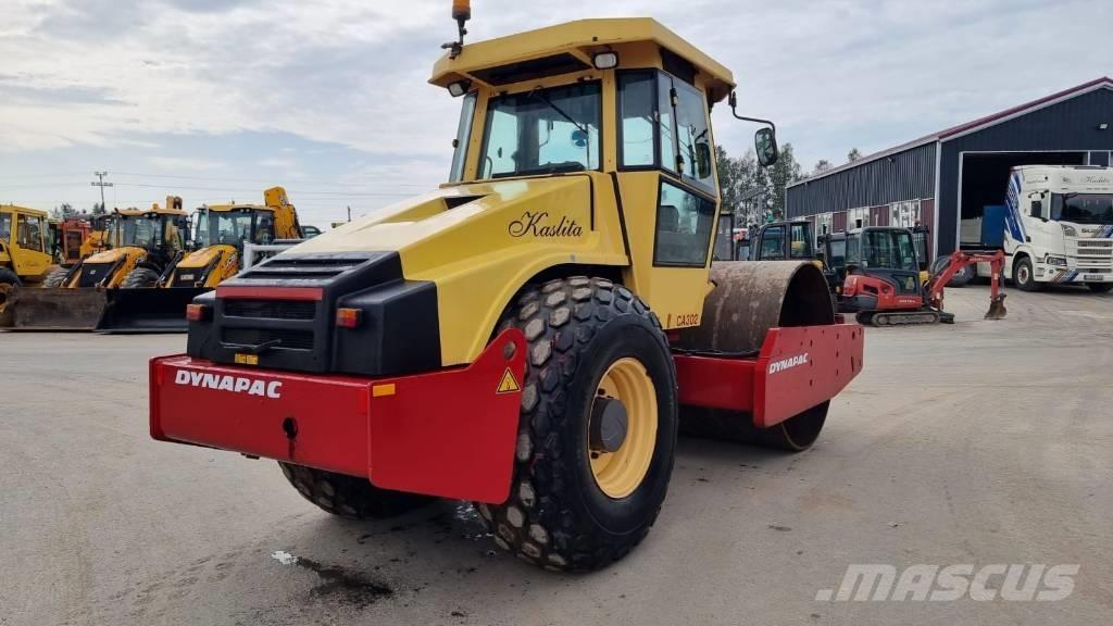 Dynapac CA 302 D Vienvalča grunts veltņi