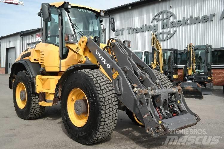 Volvo L 45 F Iekrāvēji uz riteņiem