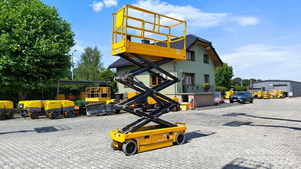 Haulotte Compact 8 Šķerveida pacēlāji