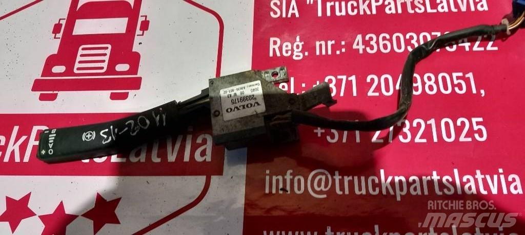Volvo FH 12.    20399175 Kabīnes un interjers