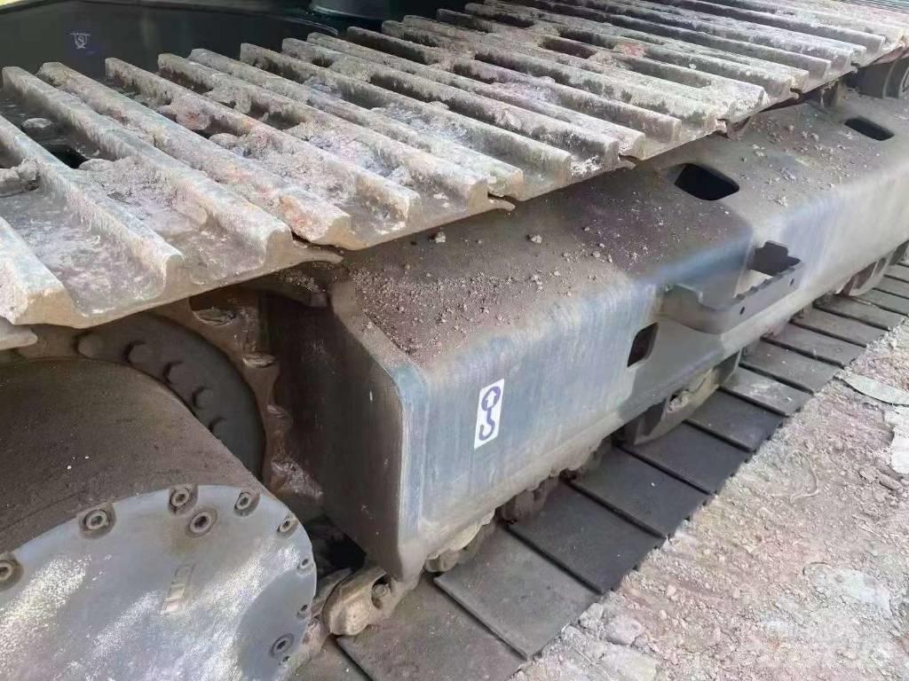 Kobelco SK 210 D Kāpurķēžu ekskavatori