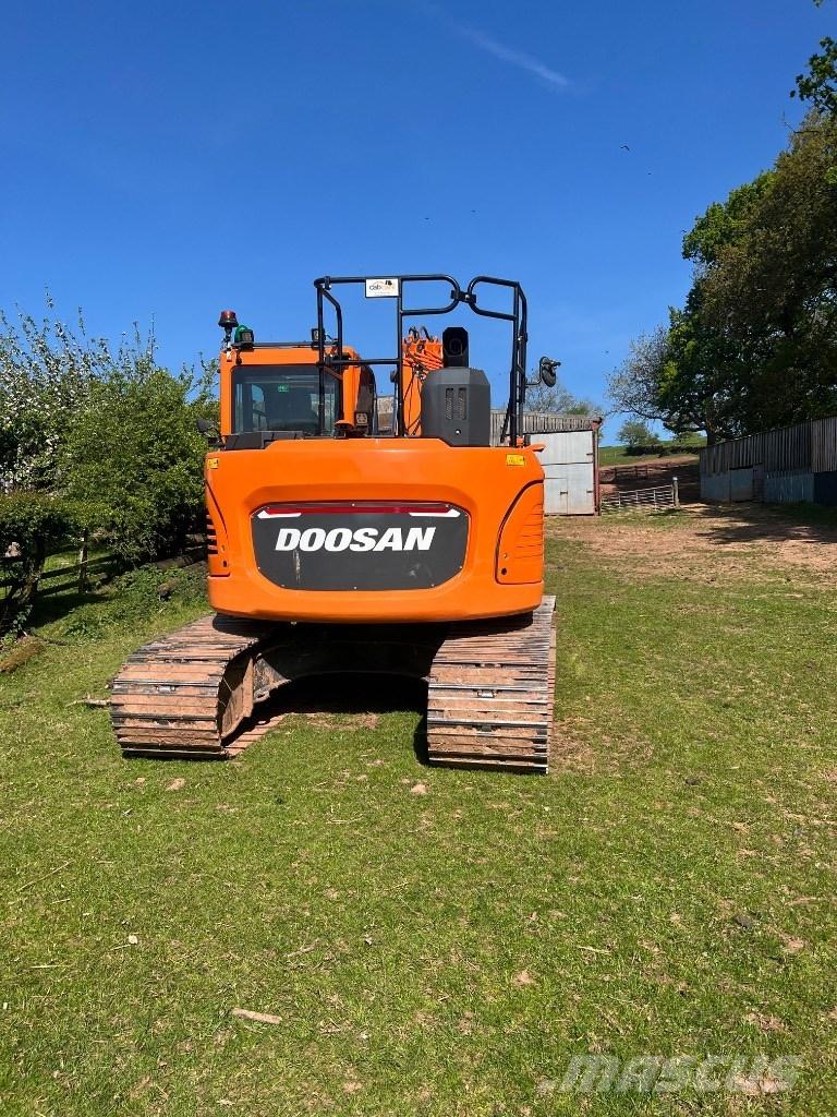 Doosan DX 140 LCR-7 Kāpurķēžu ekskavatori