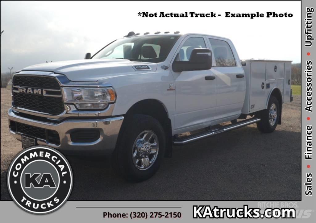 RAM 2500 Big Horn Vieglais kravas automobilis/izkraušana no sāniem