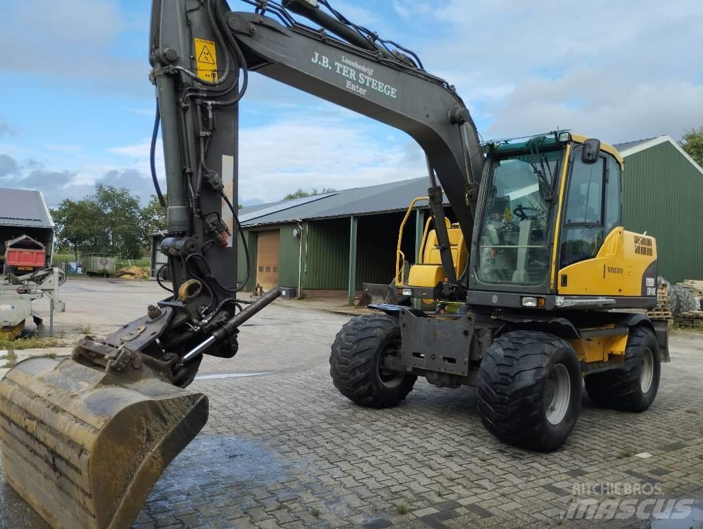 Volvo EW 140 C Ekskavatori uz riteņiem