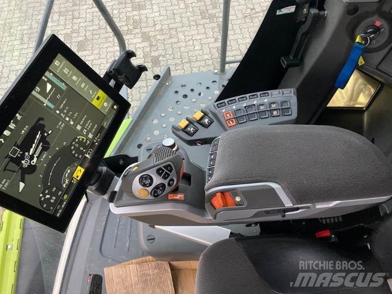 CLAAS LEXION 5400 Ražas novākšanas kombaini