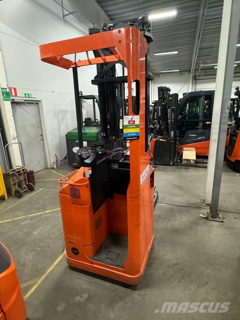 Toyota SSE160 Pašgājēji krautnētāji