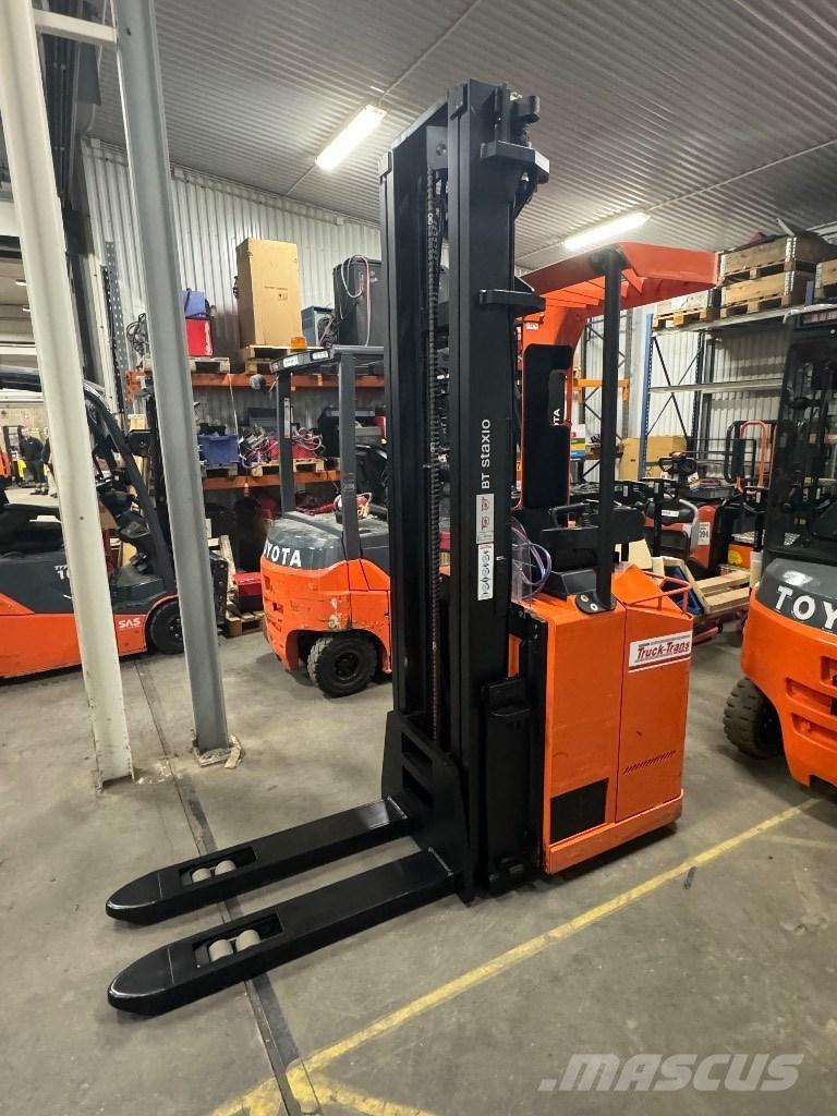 Toyota SSE160 Pašgājēji krautnētāji