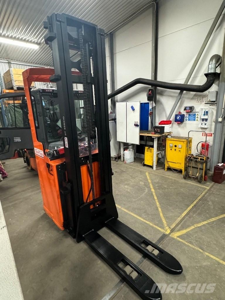 Toyota SSE160 Pašgājēji krautnētāji