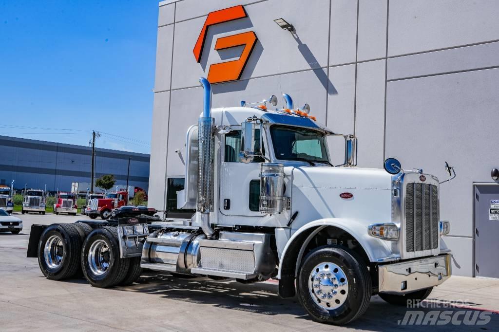 Peterbilt 389 Vilcēji