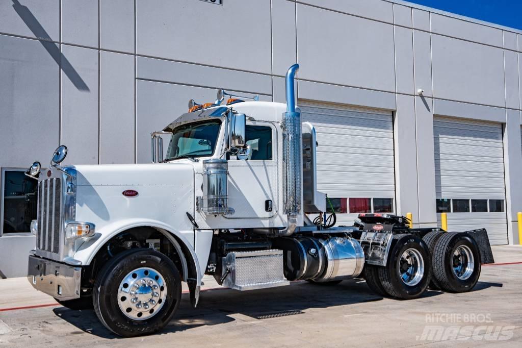Peterbilt 389 Vilcēji
