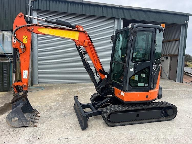 Hitachi ZX33U-5CLR Mini ekskavatori < 7 t