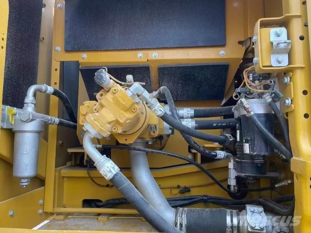 CAT 336GC Kāpurķēžu ekskavatori
