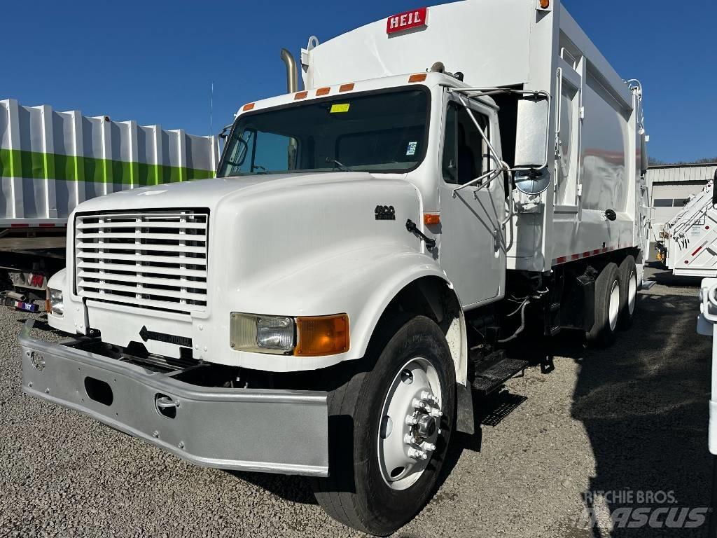 International 4900 Atkritumu izvešanas transports
