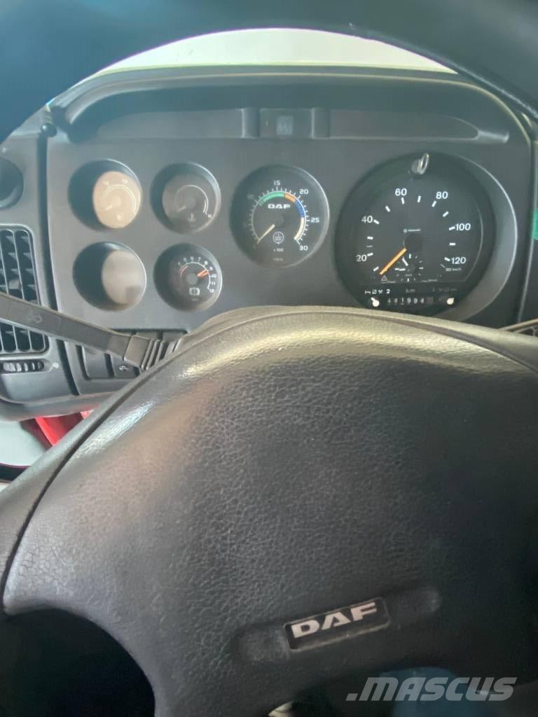 DAF XF 95.380 Platformas/izkraušana no sāniem