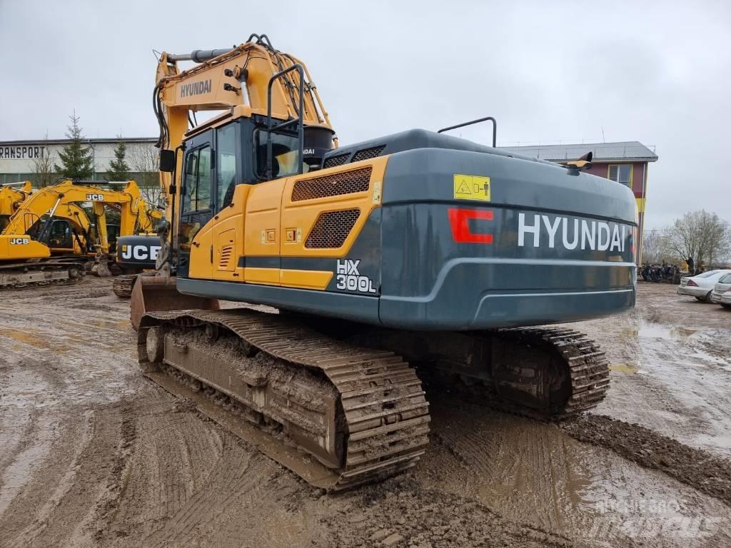 Hyundai HX 300 L Kāpurķēžu ekskavatori