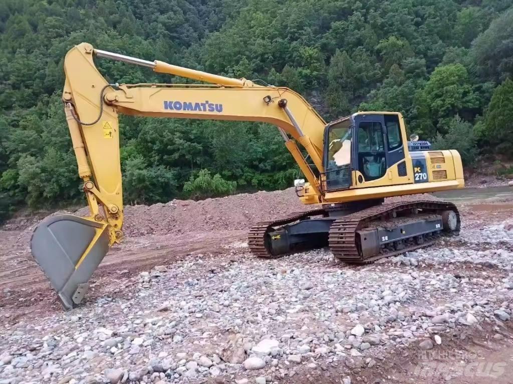 Komatsu PC270 Kāpurķēžu ekskavatori