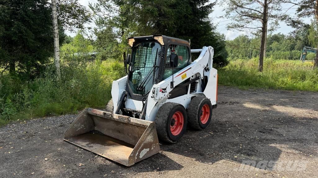 Bobcat S 530 Lietoti riteņu kompaktiekrāvēji