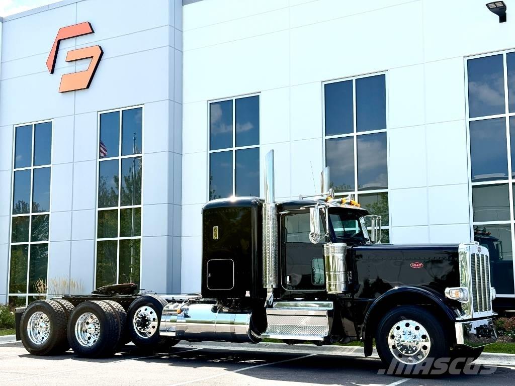 Peterbilt 389 Vilcēji