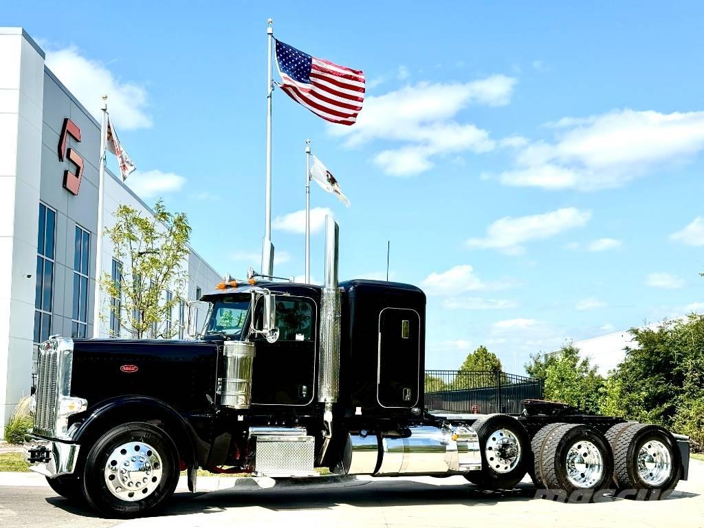 Peterbilt 389 Vilcēji