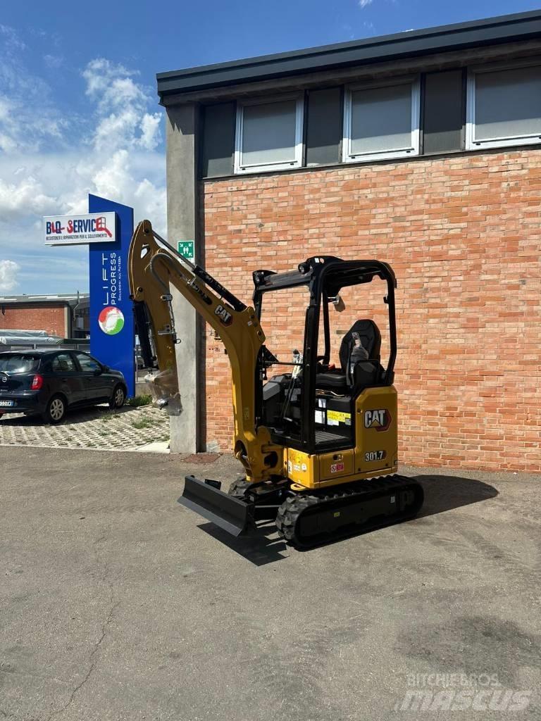 CAT 301.7 CR Vidēja lieluma ekskavatori 7 t - 12 t