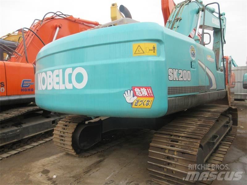 Kobelco SK200-8 Kāpurķēžu ekskavatori
