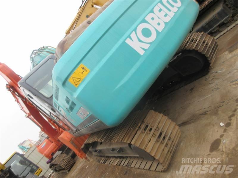 Kobelco SK200-8 Kāpurķēžu ekskavatori