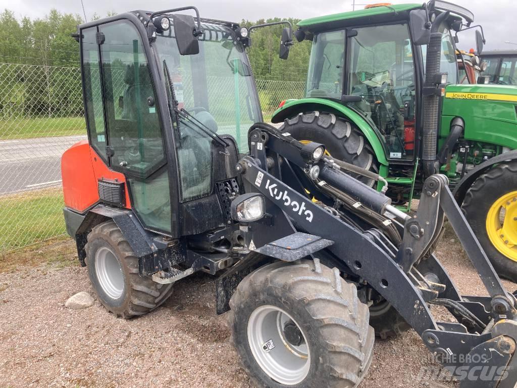 Kubota RT 280-2 Lietoti riteņu kompaktiekrāvēji