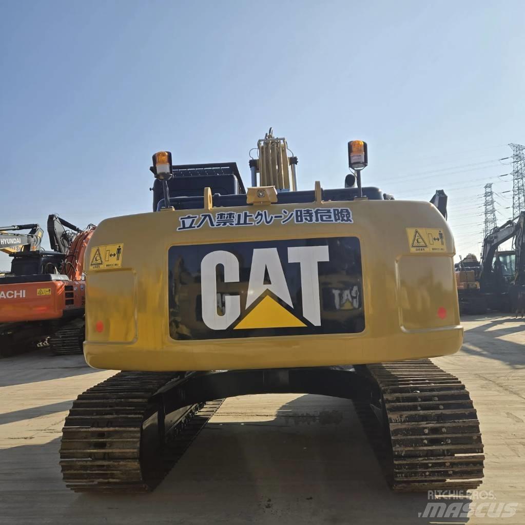 CAT 323 D L Vidēja lieluma ekskavatori 7 t - 12 t