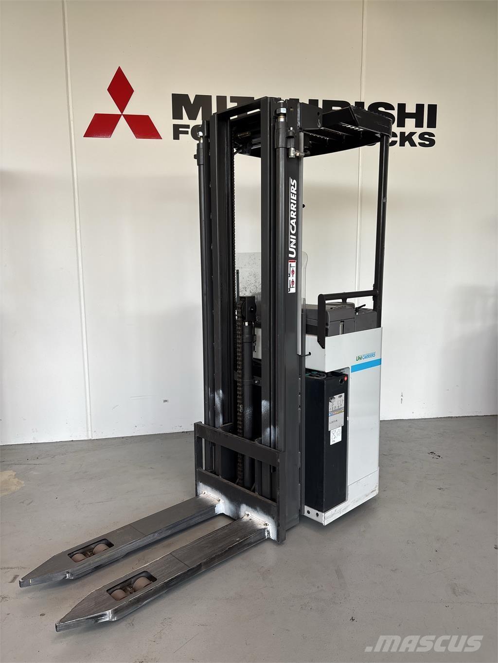 Atlet A160 Pašgājēji krautnētāji