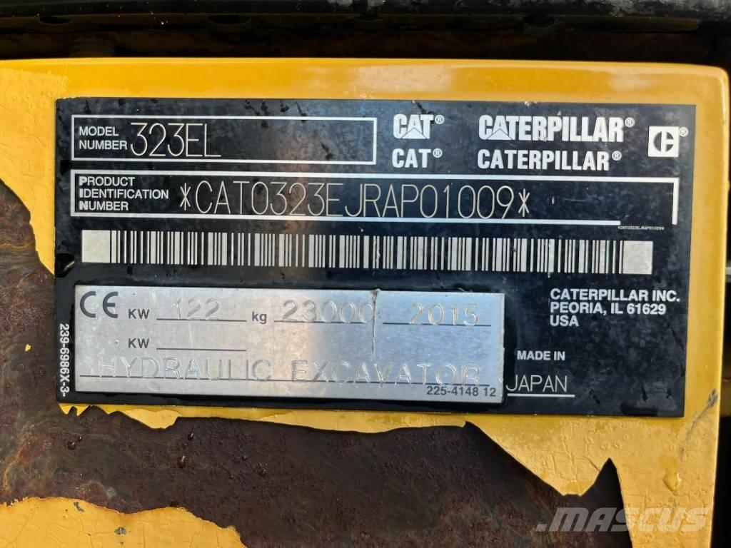 CAT 323 EL Kāpurķēžu ekskavatori