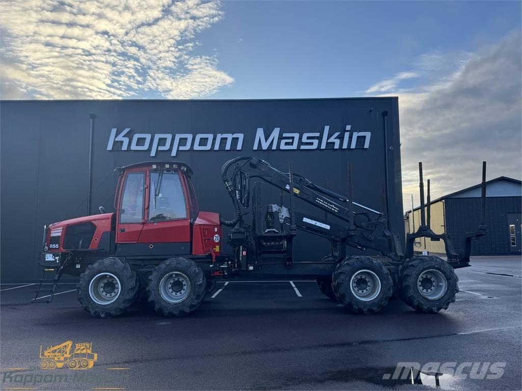 Komatsu 855 Forvarderi