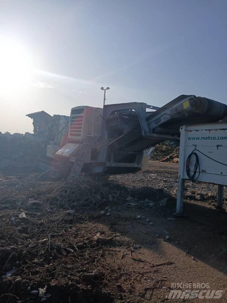 Metso 1213 Mobilie drupinātāji