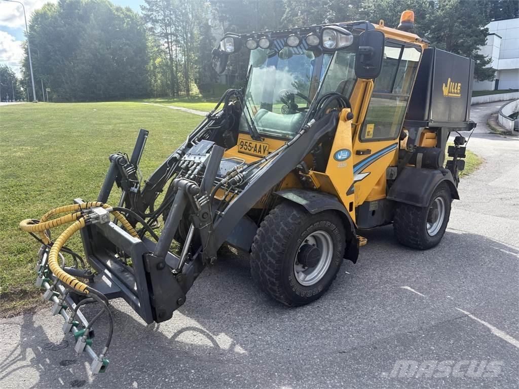 Wille 455B Komunālās mašīnas