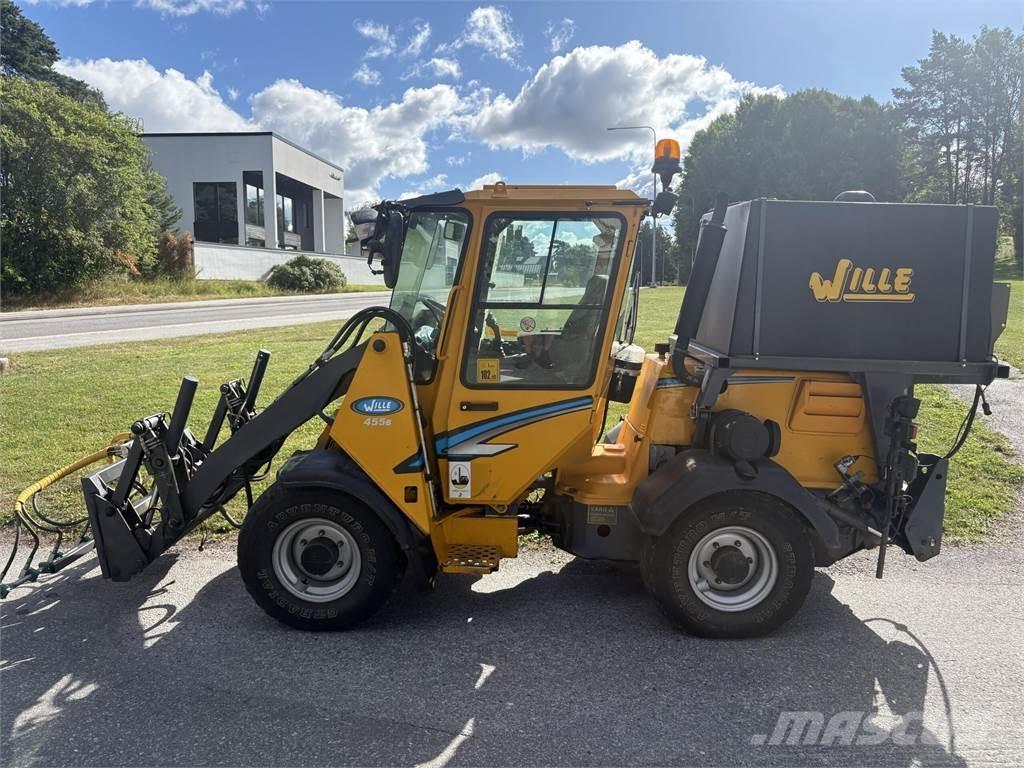 Wille 455B Komunālās mašīnas