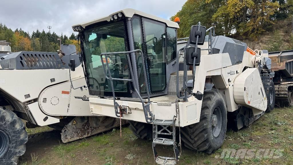 Wirtgen WR200i Asfalta savācējs